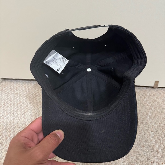 Le Coq Sportif Black Trucker Hat - Picture 4 of 5